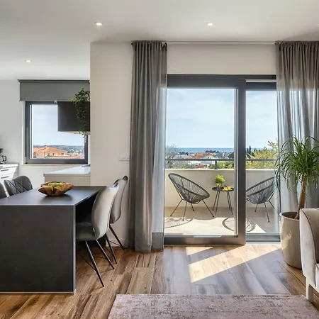 아파트 Charmante Mit Balkon By Interhome *