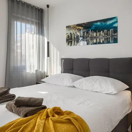 Charmante Mit Balkon By Interhome *