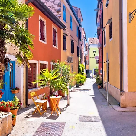 Charmante Mit Balkon By Interhome * Novigrad Istria