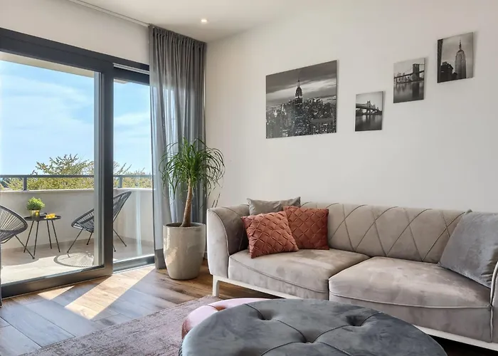 Lejlighed Charmante Mit Balkon By Interhome Novigrad Istria