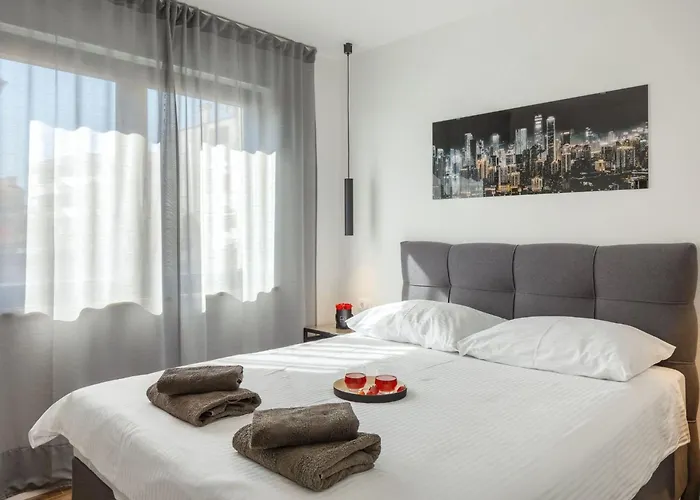 Charmante Mit Balkon By Interhome Daire *